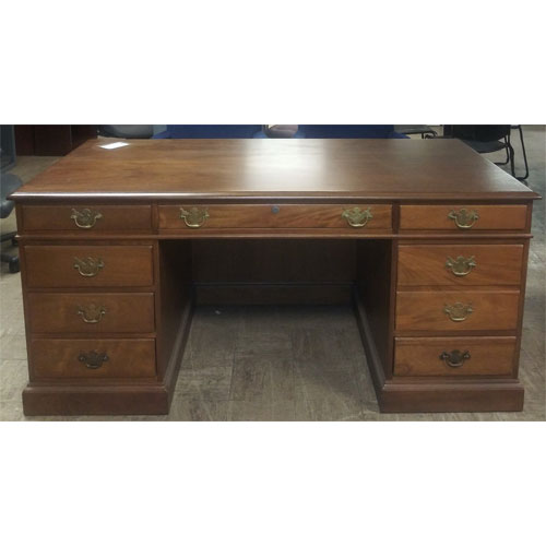 <br><b> Refrubished Office Desk </b><br>Kittinger Desk<br>$1200