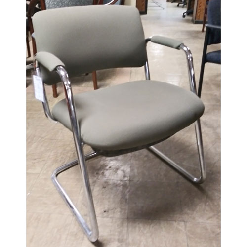 <br><b>Steelcas Refuebed Side Chair</b><br>Steelcase<br>$125