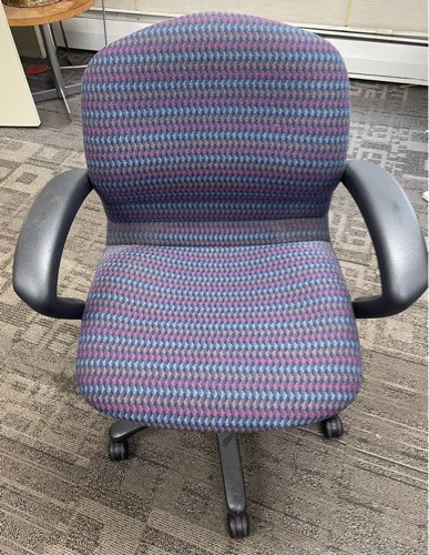 <br><b>Used Office Chair</b><br><br>$75