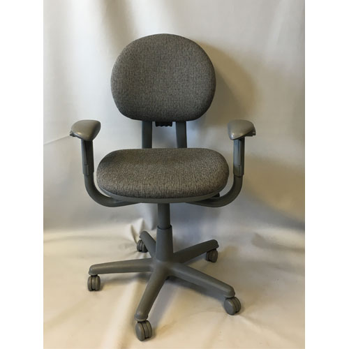 <br><b>Refurbished Task Chair</b><br>Steelcase Criterion Task Chair<br>$150